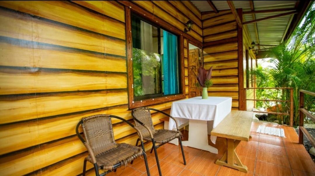Cabanas Rio Escondido En La Fortuna Εξωτερικό φωτογραφία
