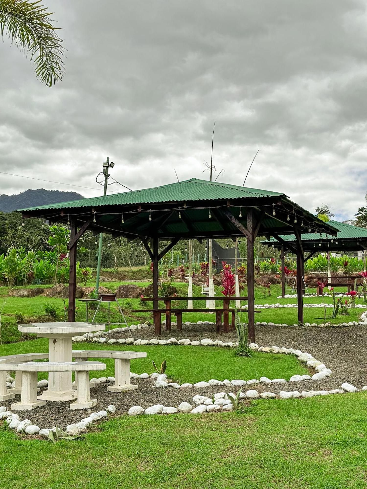 Cabanas Rio Escondido En La Fortuna Εξωτερικό φωτογραφία