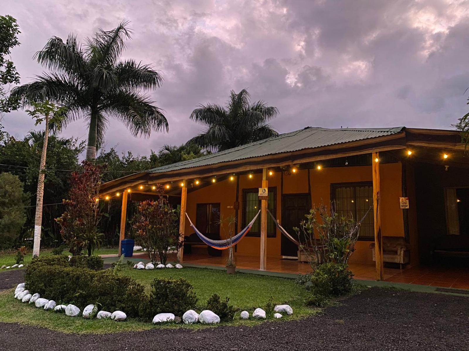 Cabanas Rio Escondido En La Fortuna Εξωτερικό φωτογραφία